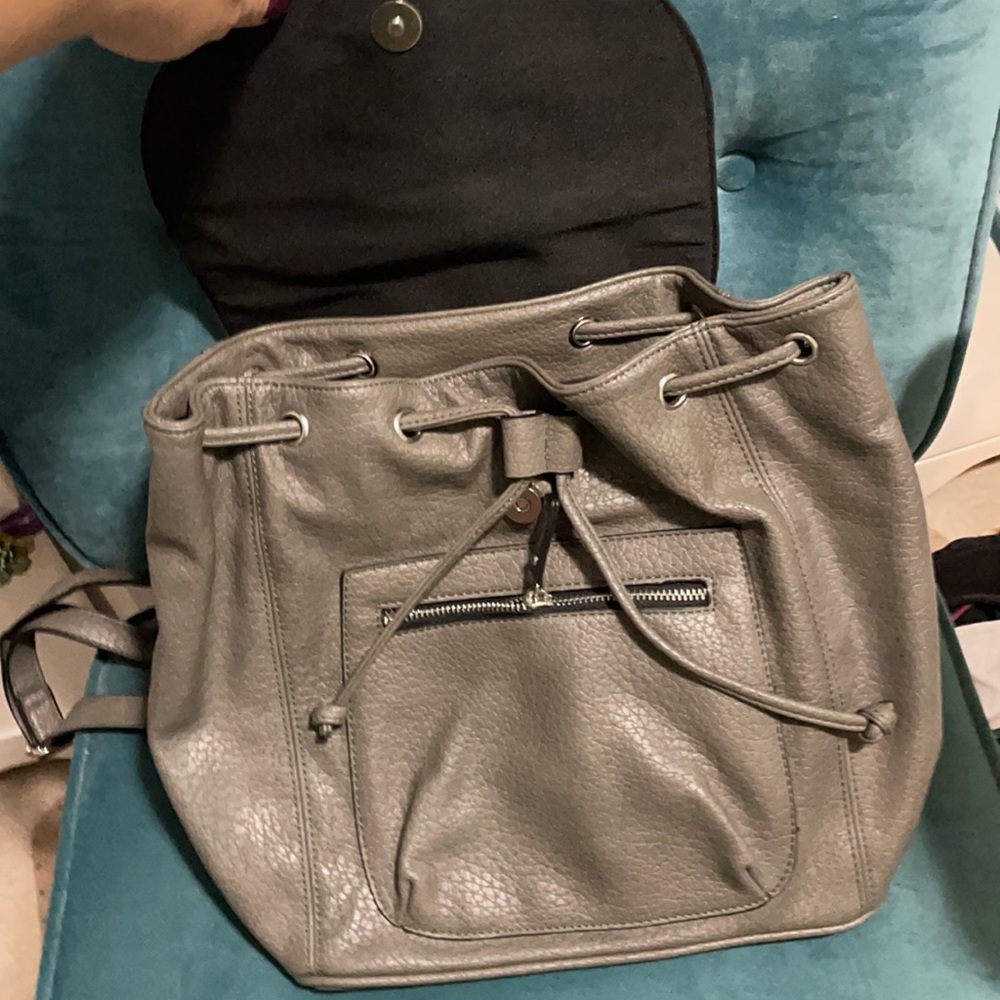 Gray Stylish Backpack - image 2